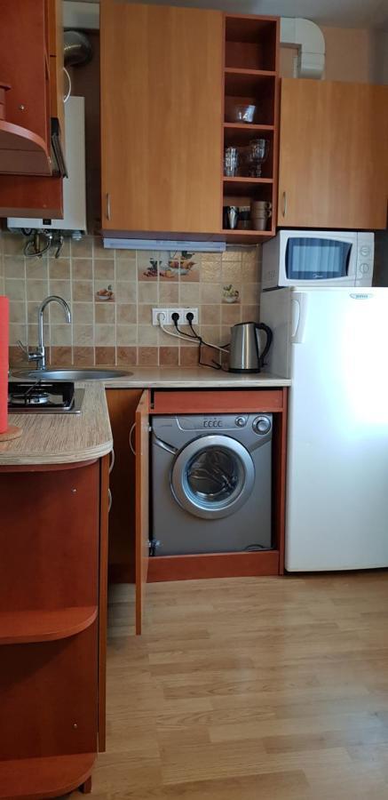 Apartment Grafovi *